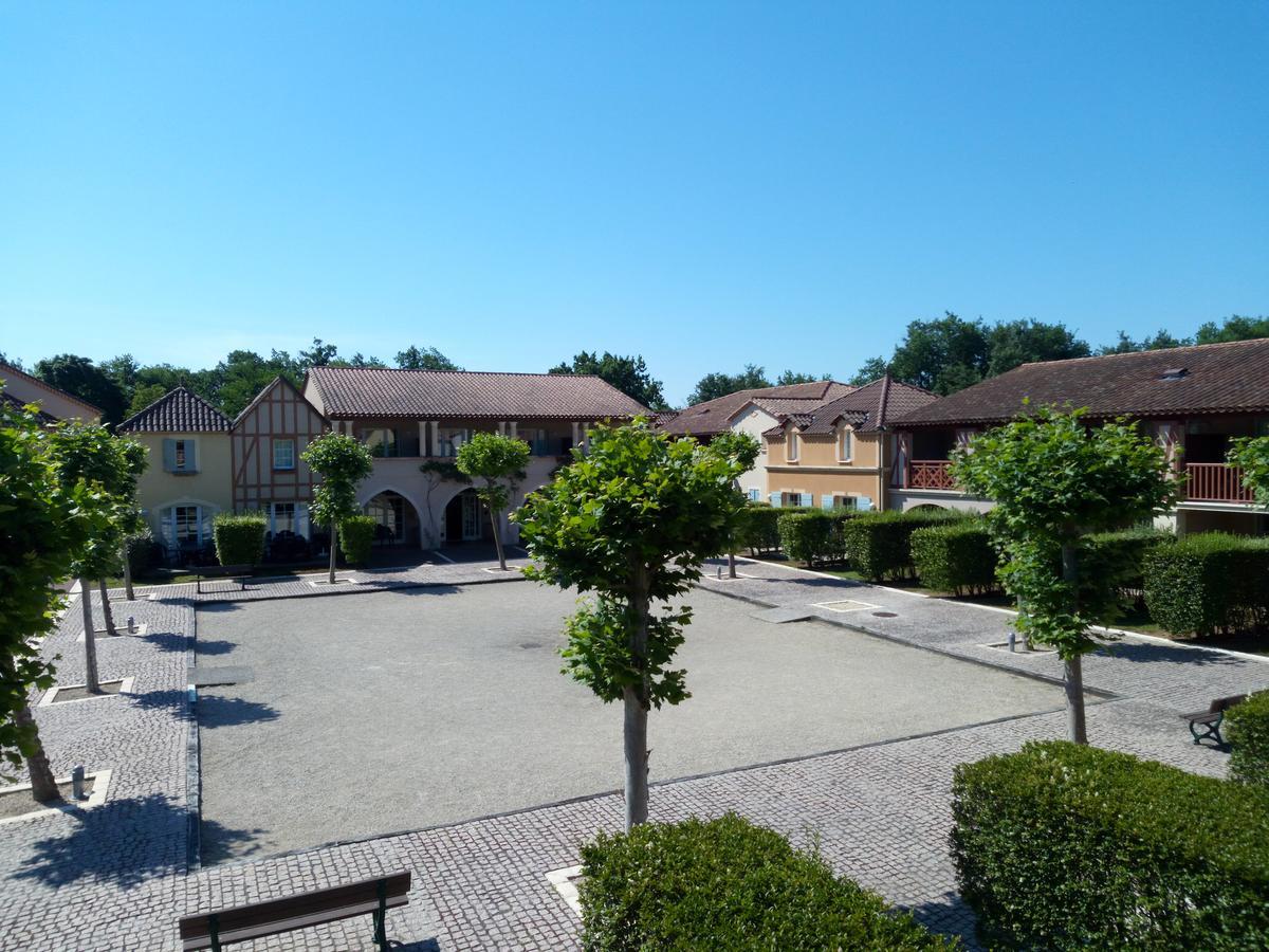 Résidence Lac Mondésir Monflanquin Esterno foto